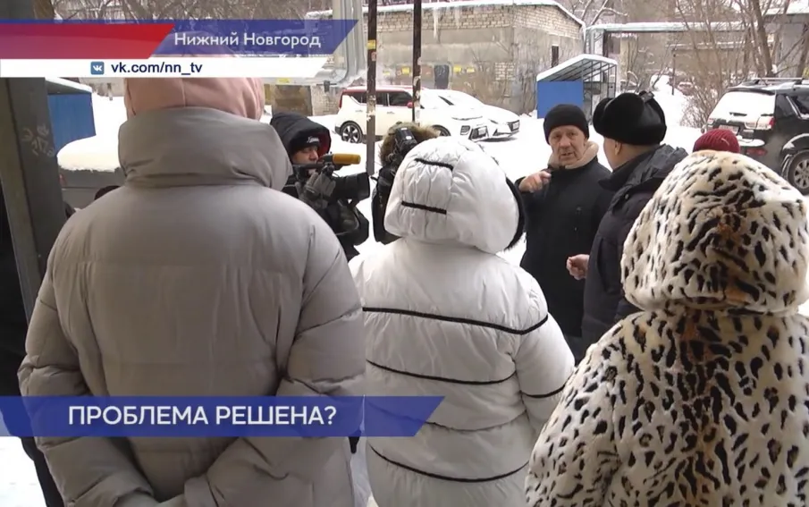 Специалисты ГЖИ проверили температуру в квартирах дома №51 по улице Октябрьской Революции